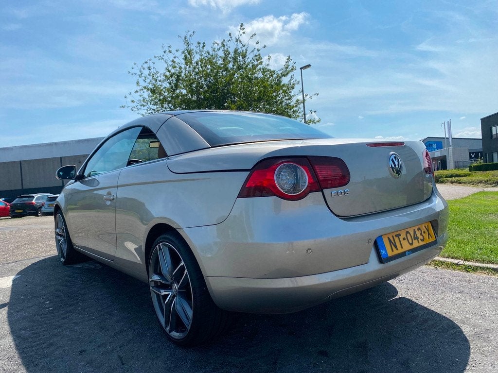 Volkswagen Eos 2010 * 2.0 TDI * Cabrio * Euro 4 *, Auto's, Volkswagen, Voorwielaandrijving, Gebruikt, 4 cilinders, 4 stoelen