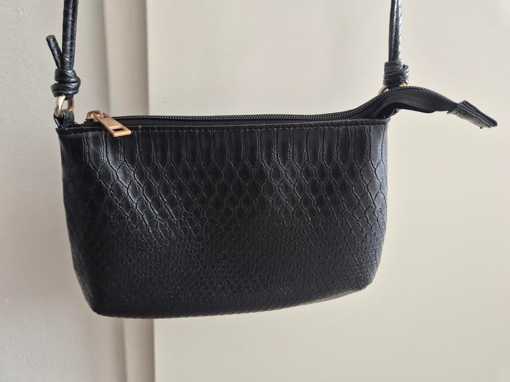 Schoudertasje / crossbody tasje croco print zwart, Ophalen of Verzenden, Zo goed als nieuw, Zwart, Schoudertasje
