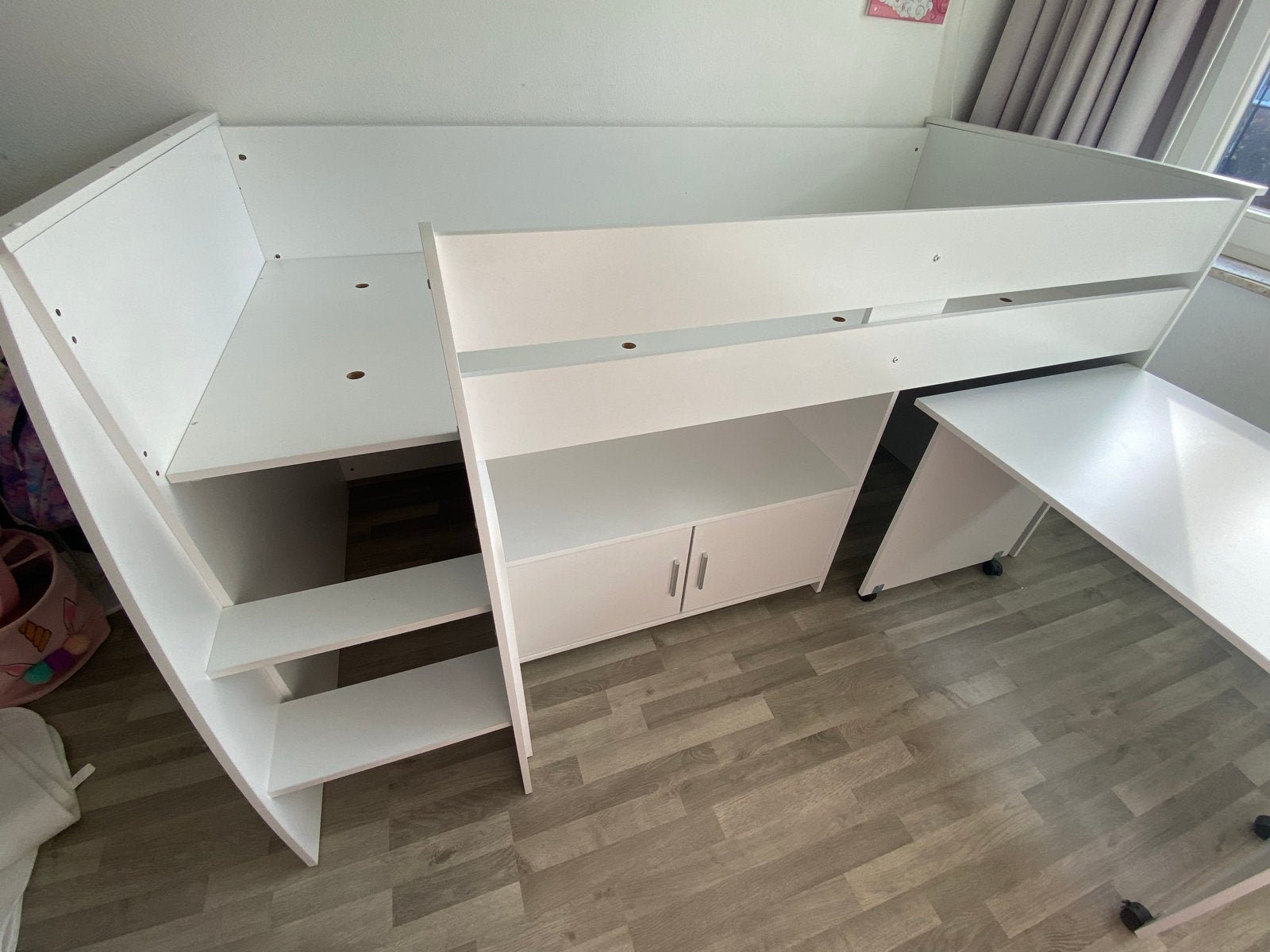 Halfhoogslaper met uitschuifbaar bureau en kastje, Ophalen, 90 cm, Eenpersoons, Minder dan 160 cm