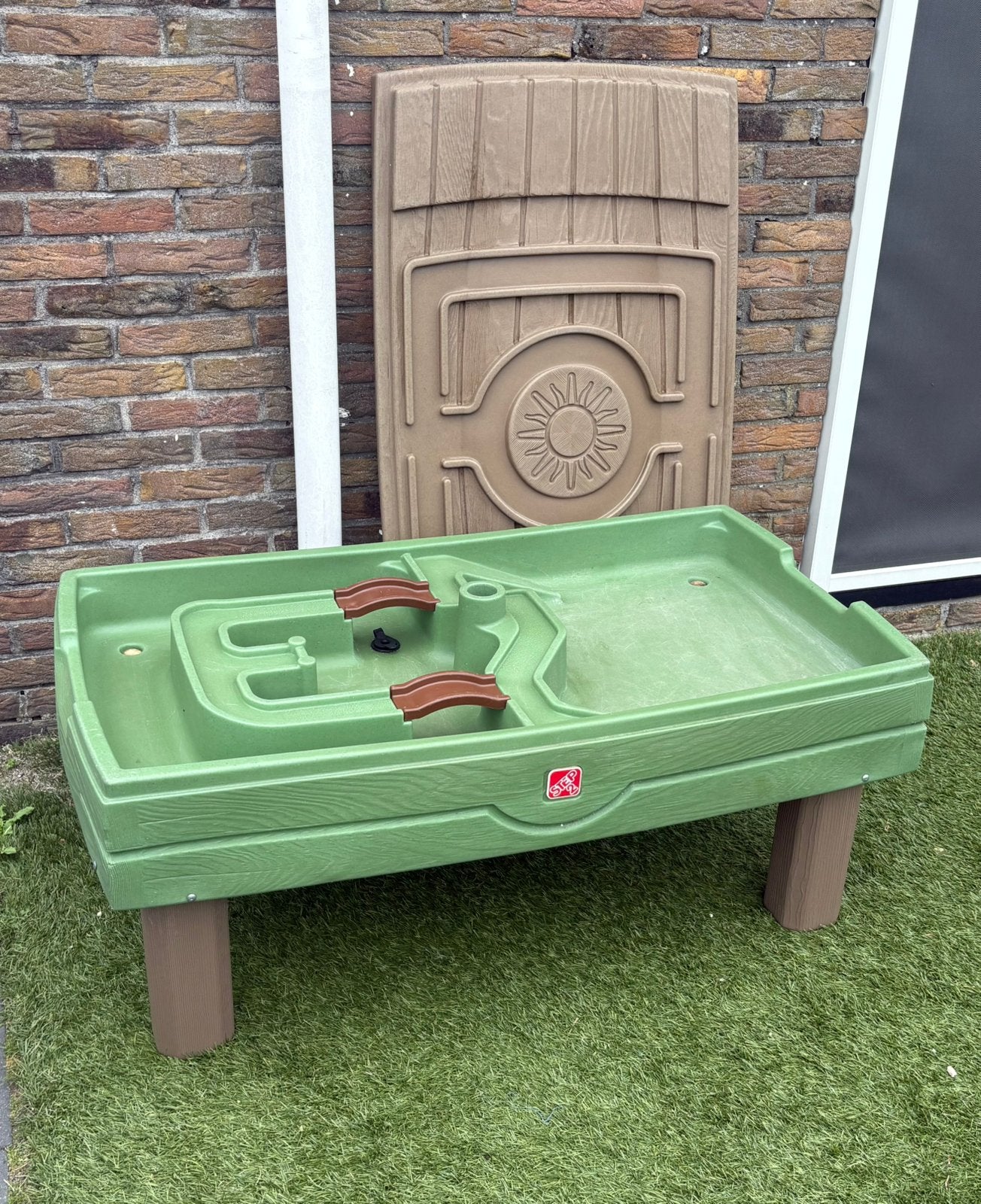 Step2 Water- en Zandtafel met Deksel groen bruin, Kinderen en Baby's, Ophalen, Gebruikt