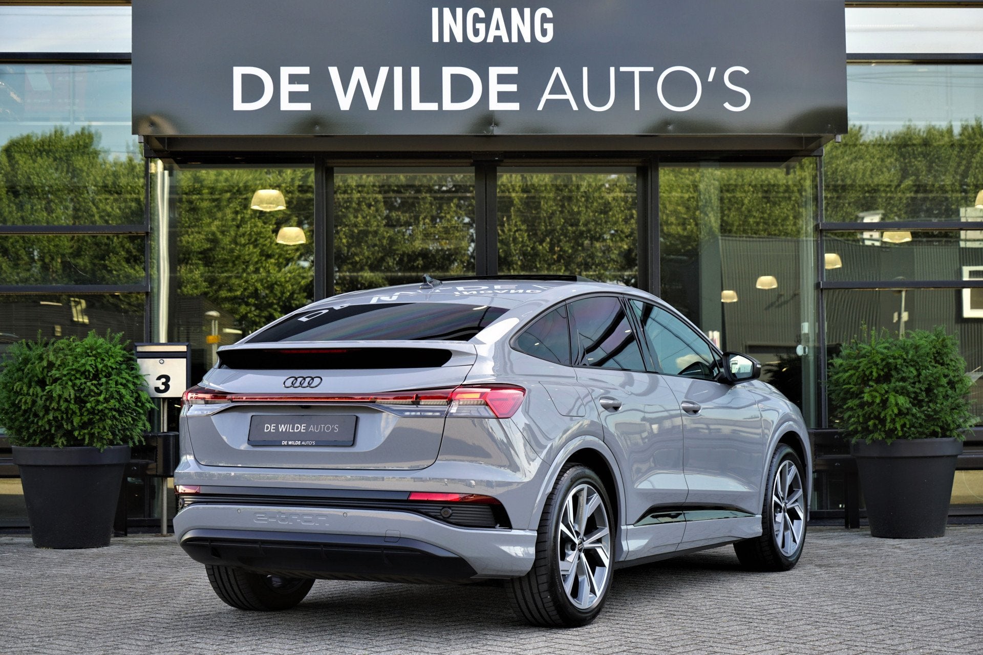 Audi Q4 Sportback e-tron 40 S-line 204pk Pano Sonos Camera K, Automaat, Dealer onderhouden, Achterwielaandrijving, Gebruikt
