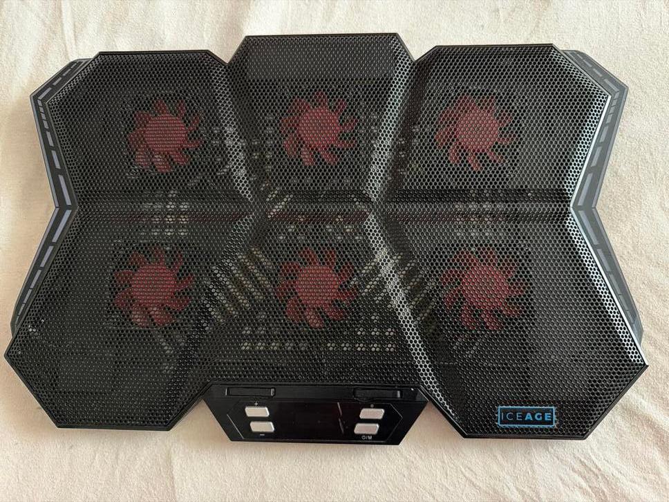 ICEAGE K40 RGB Laptopkoeler met 6 ventilatoren, Computers en Software, Ophalen, Zo goed als nieuw, In hoogte verstelbaar