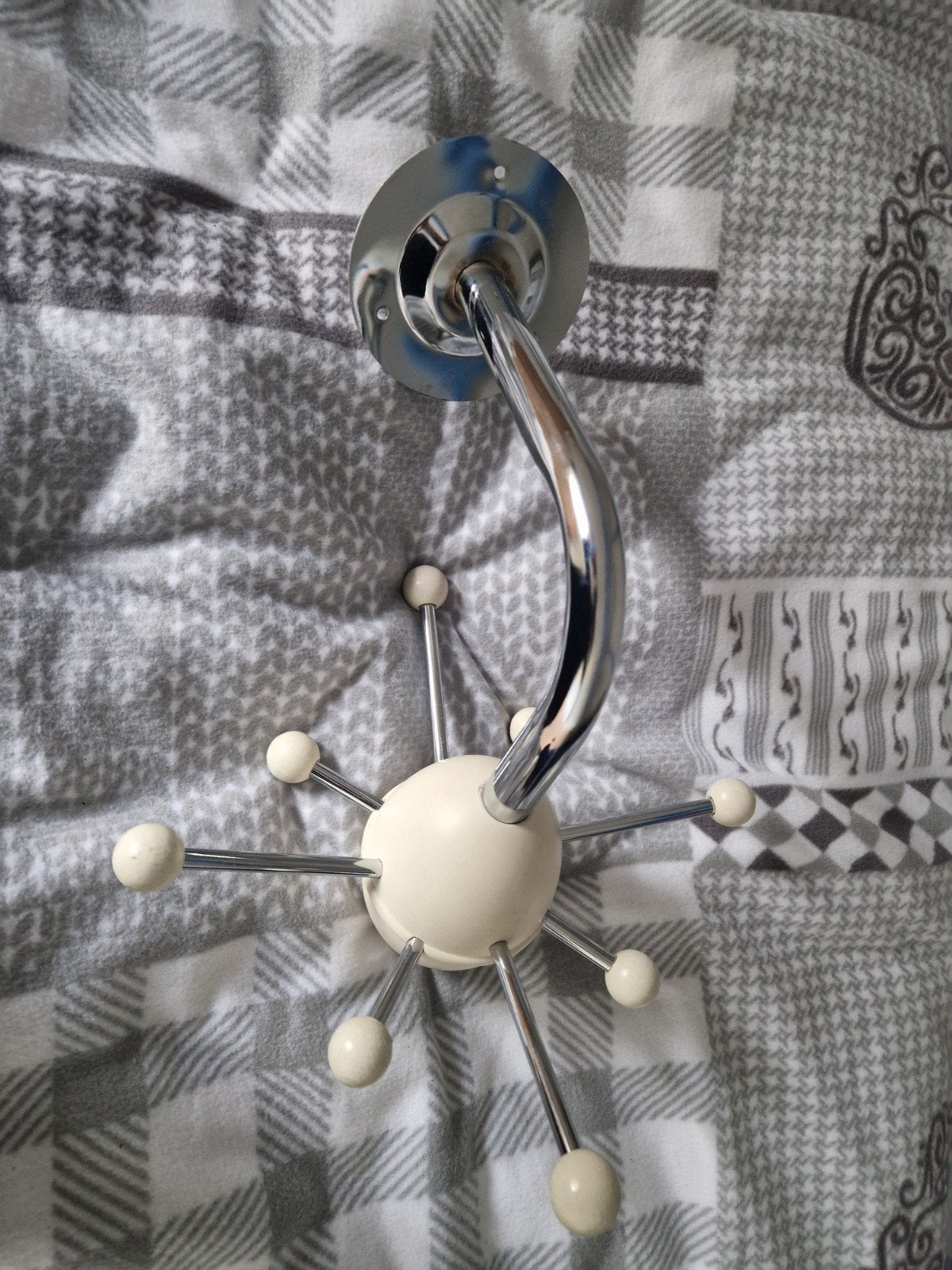 Sputnik kapstok., Ophalen, Gebruikt