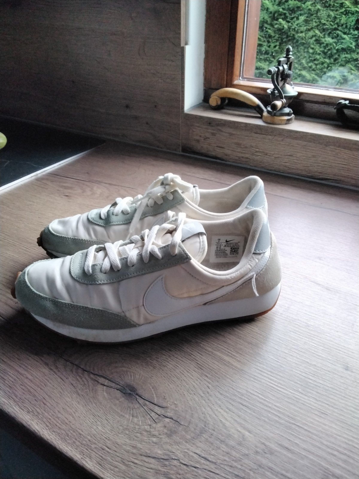 Nike Daybreak Sneakers - Maat 40,5, Beige, Nike, Ophalen of Verzenden, Sneakers of Gympen