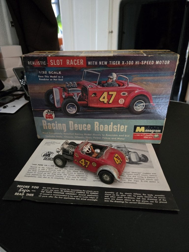 Monogram slotcar Racing Deuce Roadster, Ophalen of Verzenden, Gebruikt, Elektrisch, Overige merken