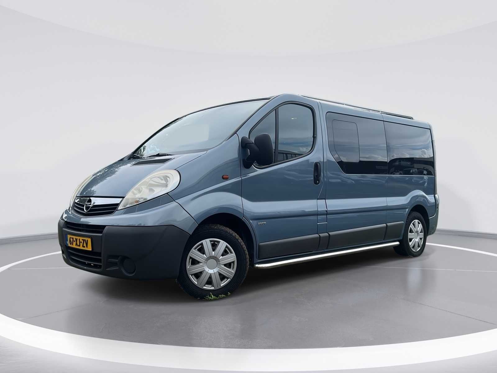 Opel Vivaro Combi 2.0i L2H1 | 67-XJ-ZV, Auto's, Voorwielaandrijving, 1998 cc, 4 cilinders, Blauw