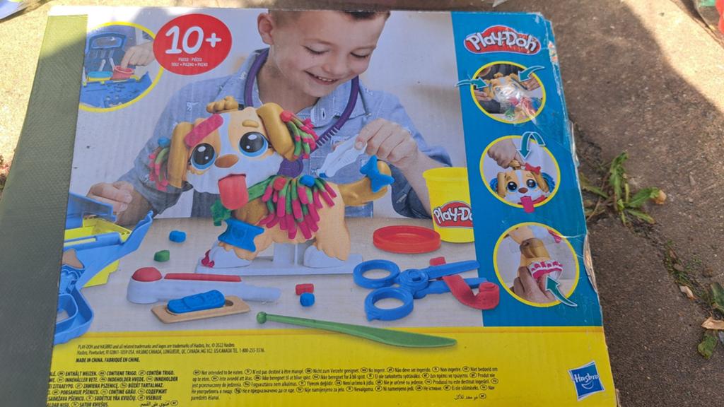 Heel veel play doh klei. Gezamenlijk of apart kopen, Ophalen of Verzenden, Met geluid