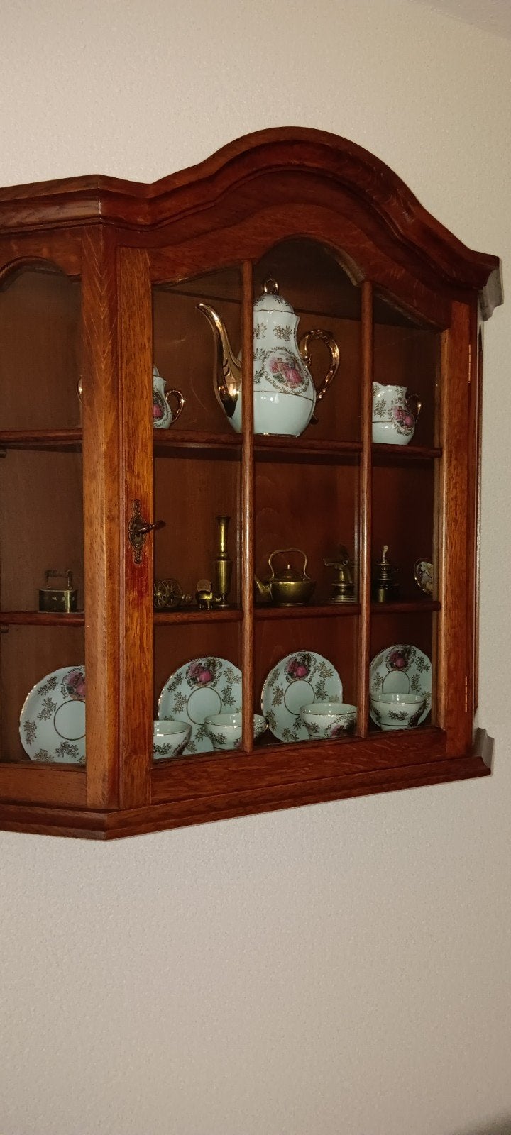 Vitrinekast voor aan muur met inhoud, Ophalen, 25 tot 50 cm, 50 tot 100 cm, Minder dan 100 cm