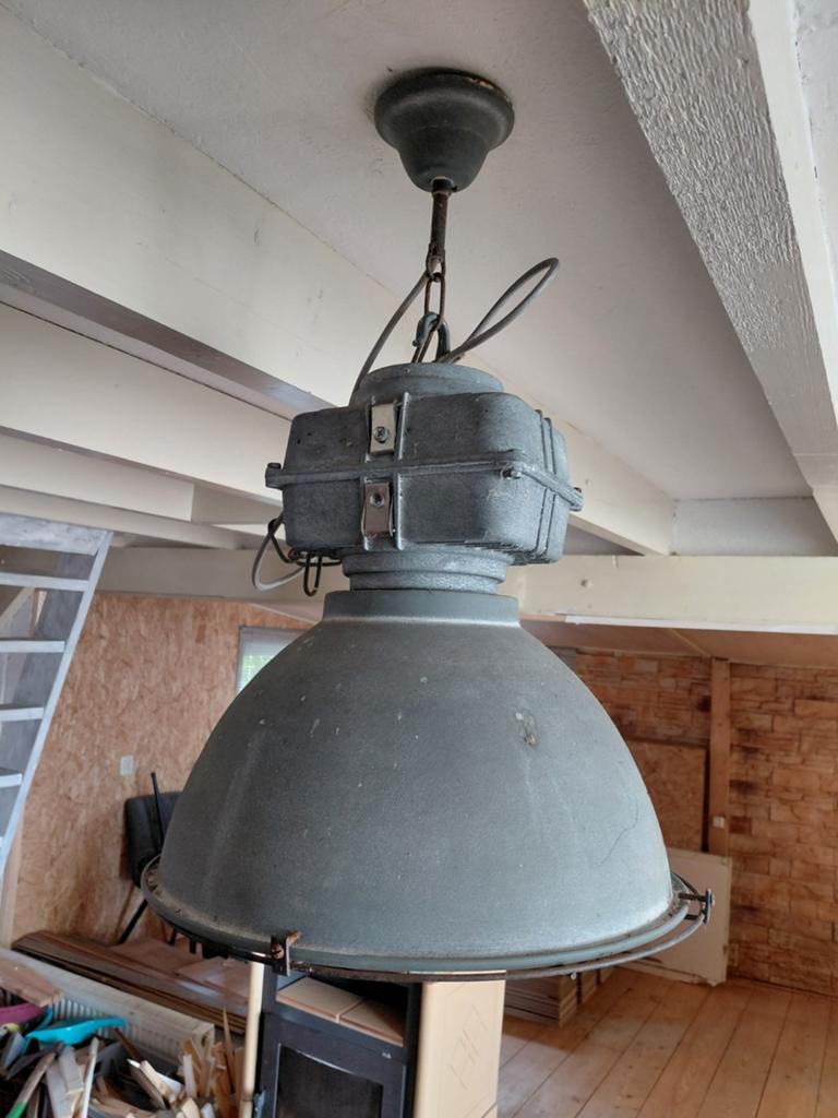 Industriële hanglamp vintage robuust metaal, Antiek en Kunst, Ophalen of Verzenden