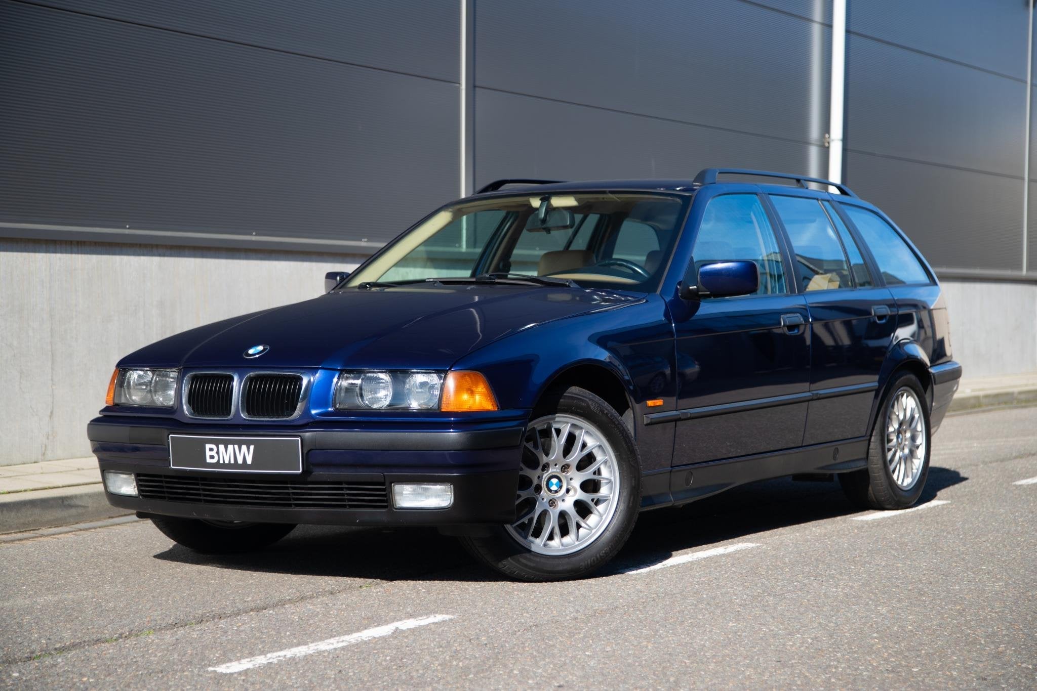 BMW 3-serie Touring 328i Executive | Topstaat | Volle Docume, Auto's, Automaat, Achterwielaandrijving, Gebruikt, Beige