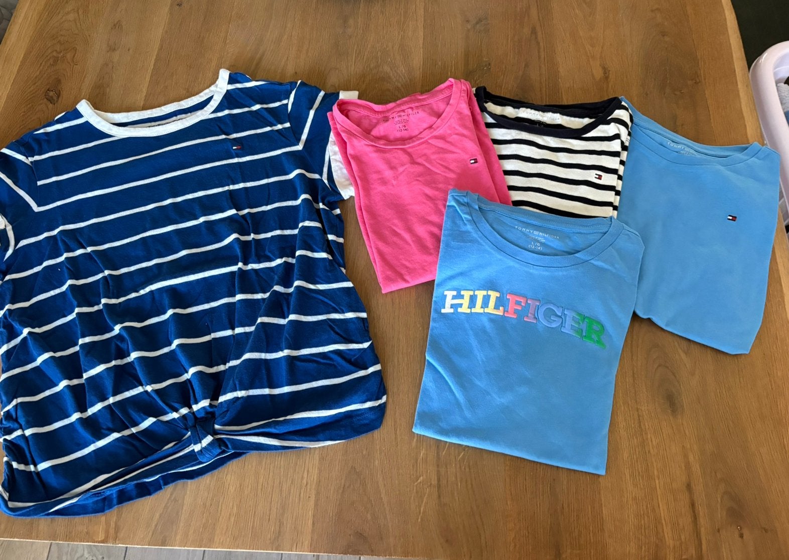 5 shirts Tommy Hilfiger girls maat L (12-14jaar), Ophalen of Verzenden, Gebruikt, Meisje