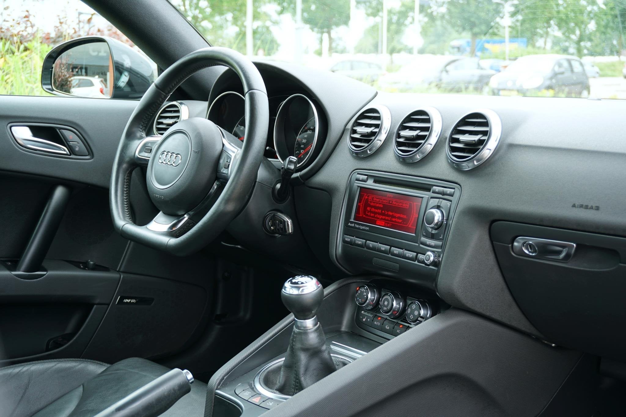 Audi TT 3.2 V6 quattro Pro Line S * eerste eigenaar / nap *, Auto's, Audi, 1385 kg, TT, Gebruikt, Zwart