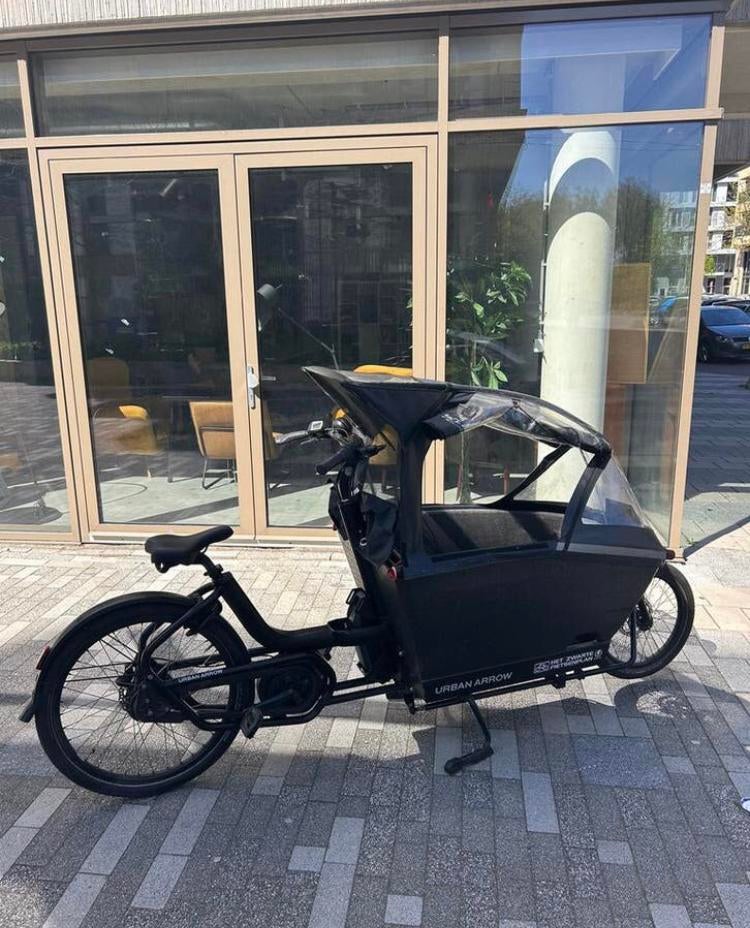 Urban Arrow Active Line plus 2021| 8900 KM, Fietsen en Brommers, Fietsen | Bakfietsen, Ophalen, Zo goed als nieuw