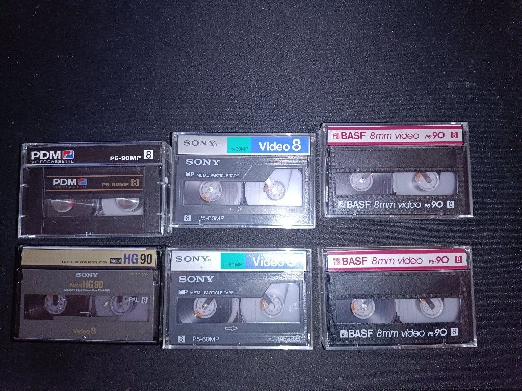 Bespeelde Video8 cassettes, P5 90 en P5 60 tapes, Ophalen of Verzenden, Videoband