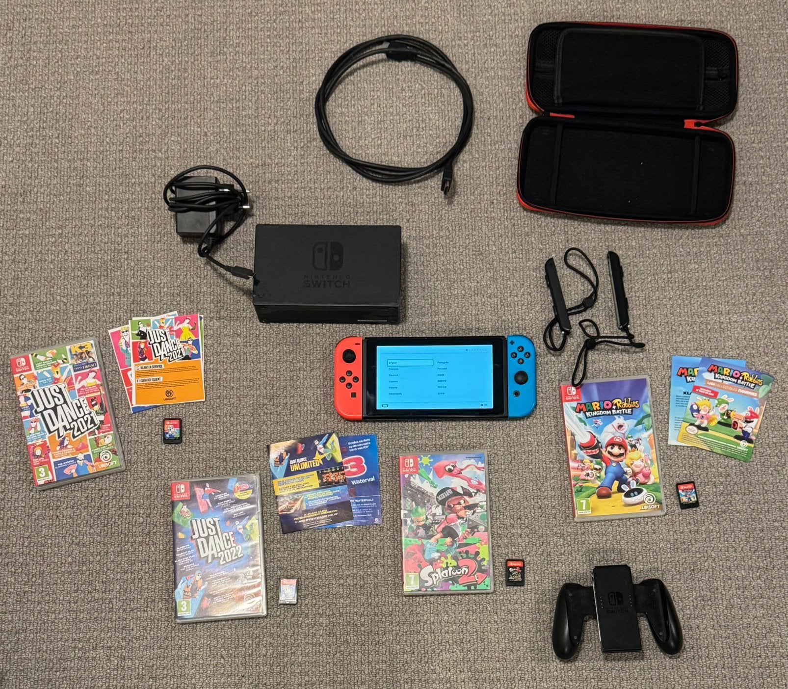 Nintendo switch v1 unpatched + 4 games — goede staat!, Spelcomputers en Games, Ophalen of Verzenden, Zo goed als nieuw, Met 2 controllers