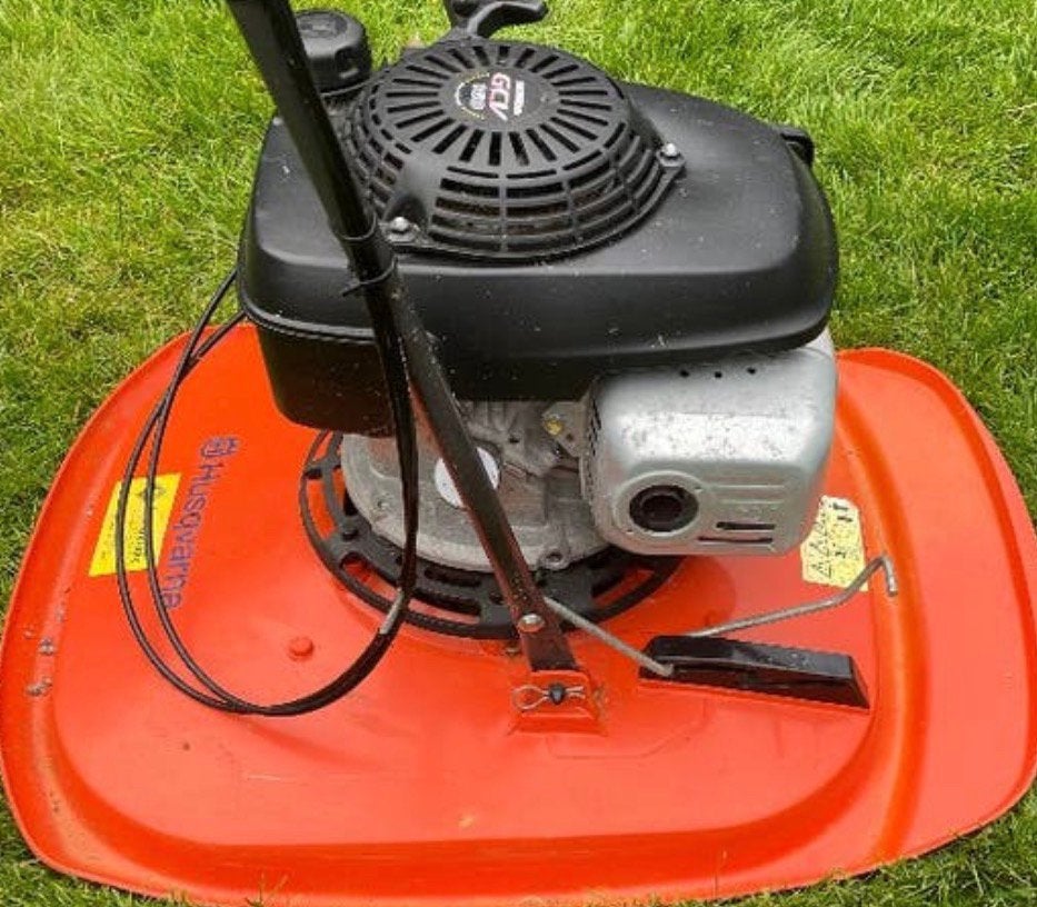 Flymo zweefgrasmaaier, Zweefmaaier, Ophalen, Zo goed als nieuw, Benzine-grasmaaier