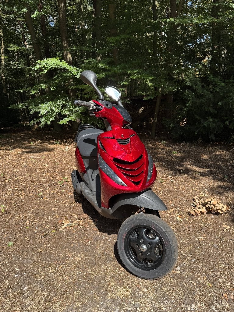 Piaggio Zip SP – Malossi 80cc – veel vernieuwd – Candy Red, Ophalen, Maximaal 45 km/u, Zip, Zo goed als nieuw