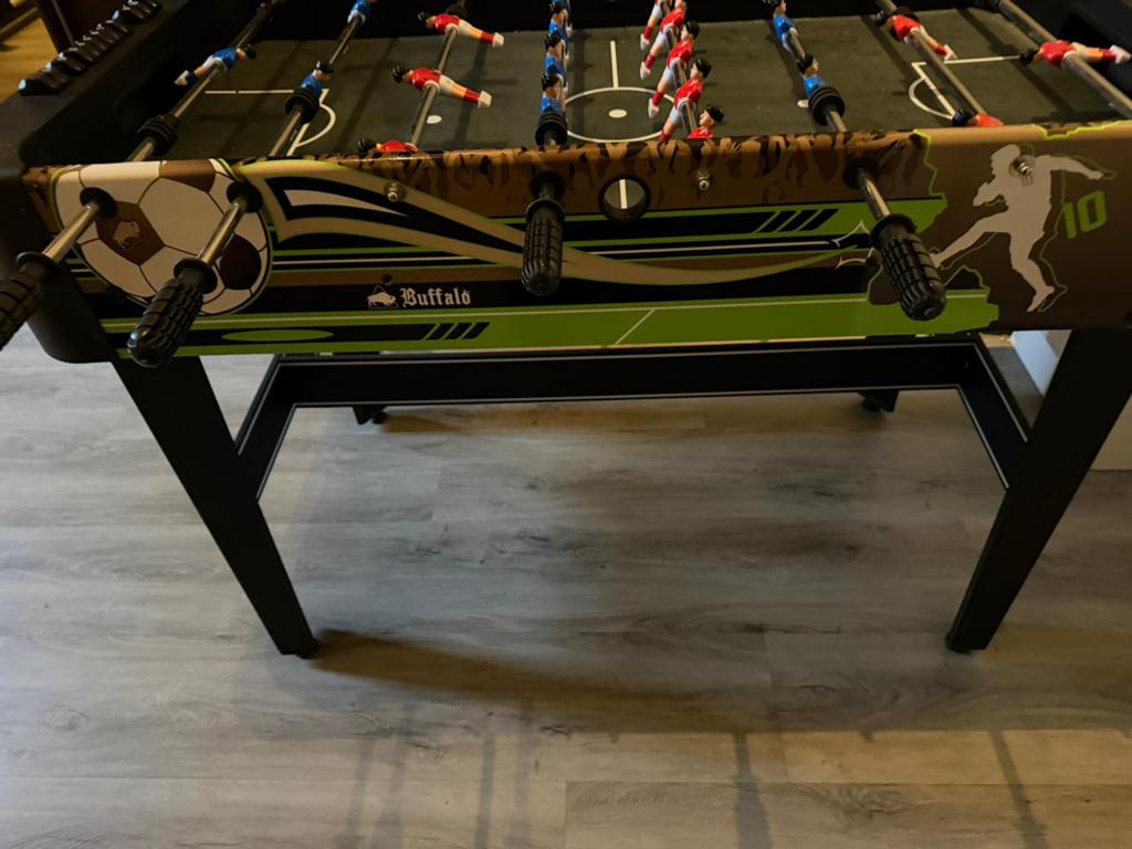 Voetbaltafel merk Buffalo, Kinderen en Baby's, Speelgoed | Voetbaltafels, Ophalen, Zo goed als nieuw