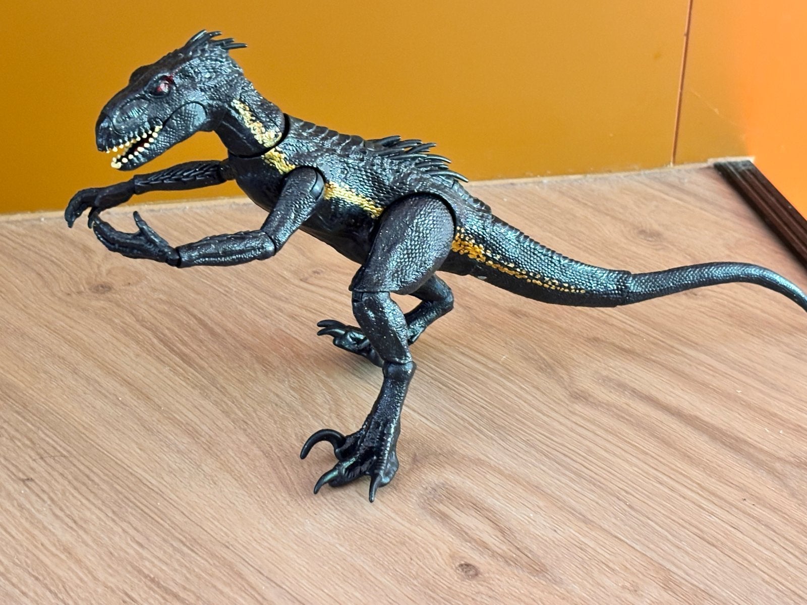Jurassic World Indoraptor Dinosaurus Speelgoedfiguur, Ophalen of Verzenden, Gebruikt