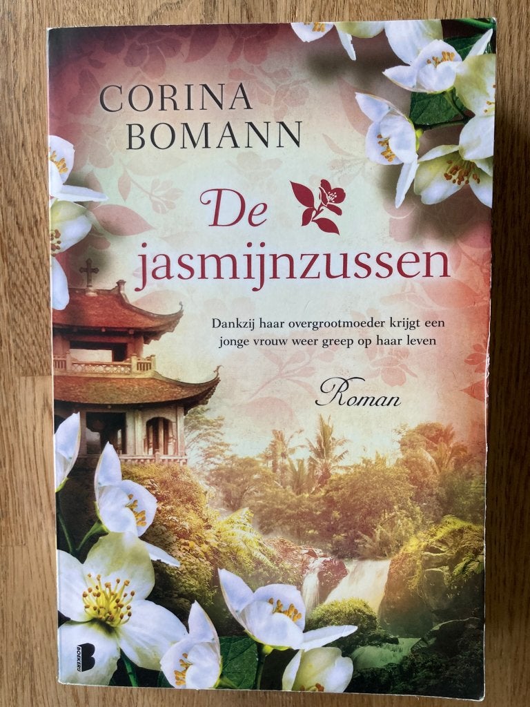 De jasmijnzussen – Corina Bomann, Gelezen, Europa overig, Ophalen of Verzenden, Corina Bomann