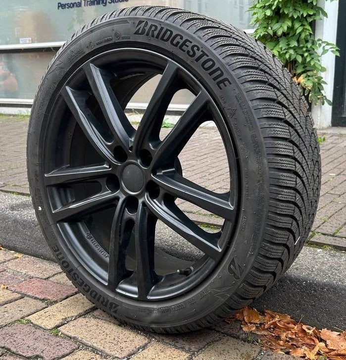 Vrijwel nieuwe 18-inch winterwielset BMW/MINI (DOT 4225), Ophalen, 18 inch, Gebruikt, Banden en Velgen
