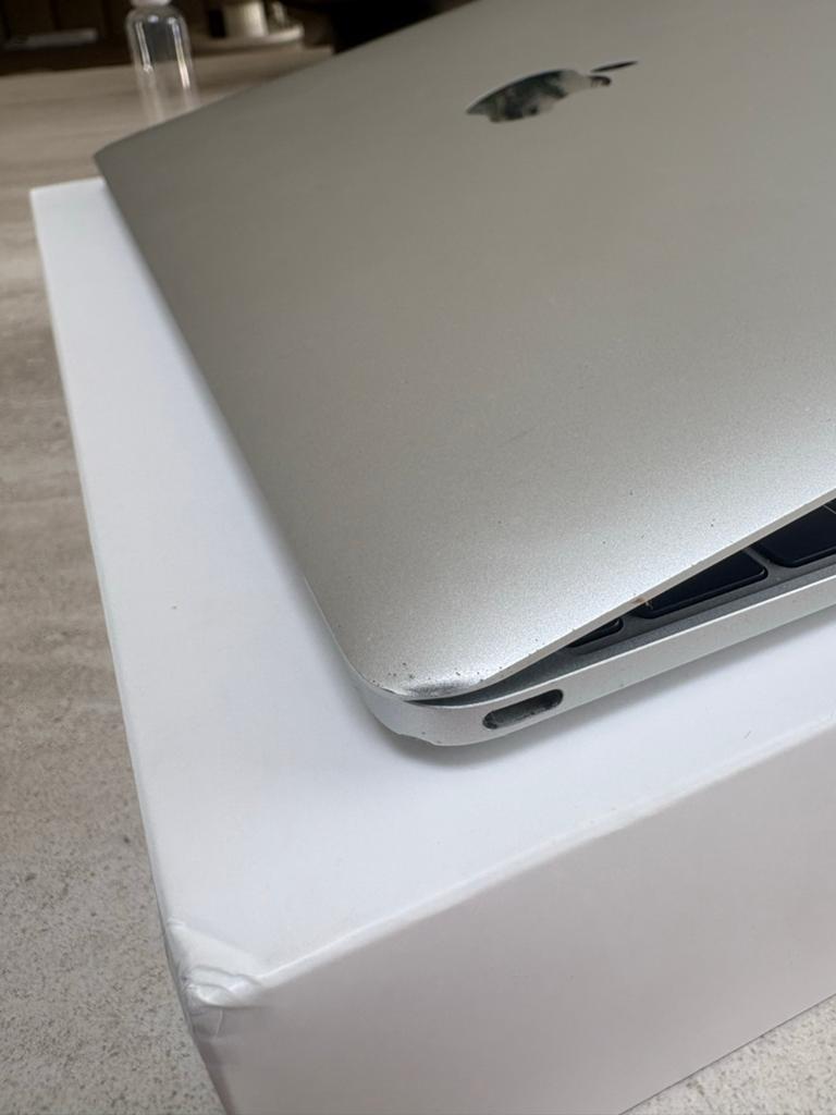 MacBook 12-inch (2017) 1.2GHz/8GB/256GB - Zilver, Computers en Software, Apple Macbooks, Ophalen, Gebruikt, 256 GB, 8 GB