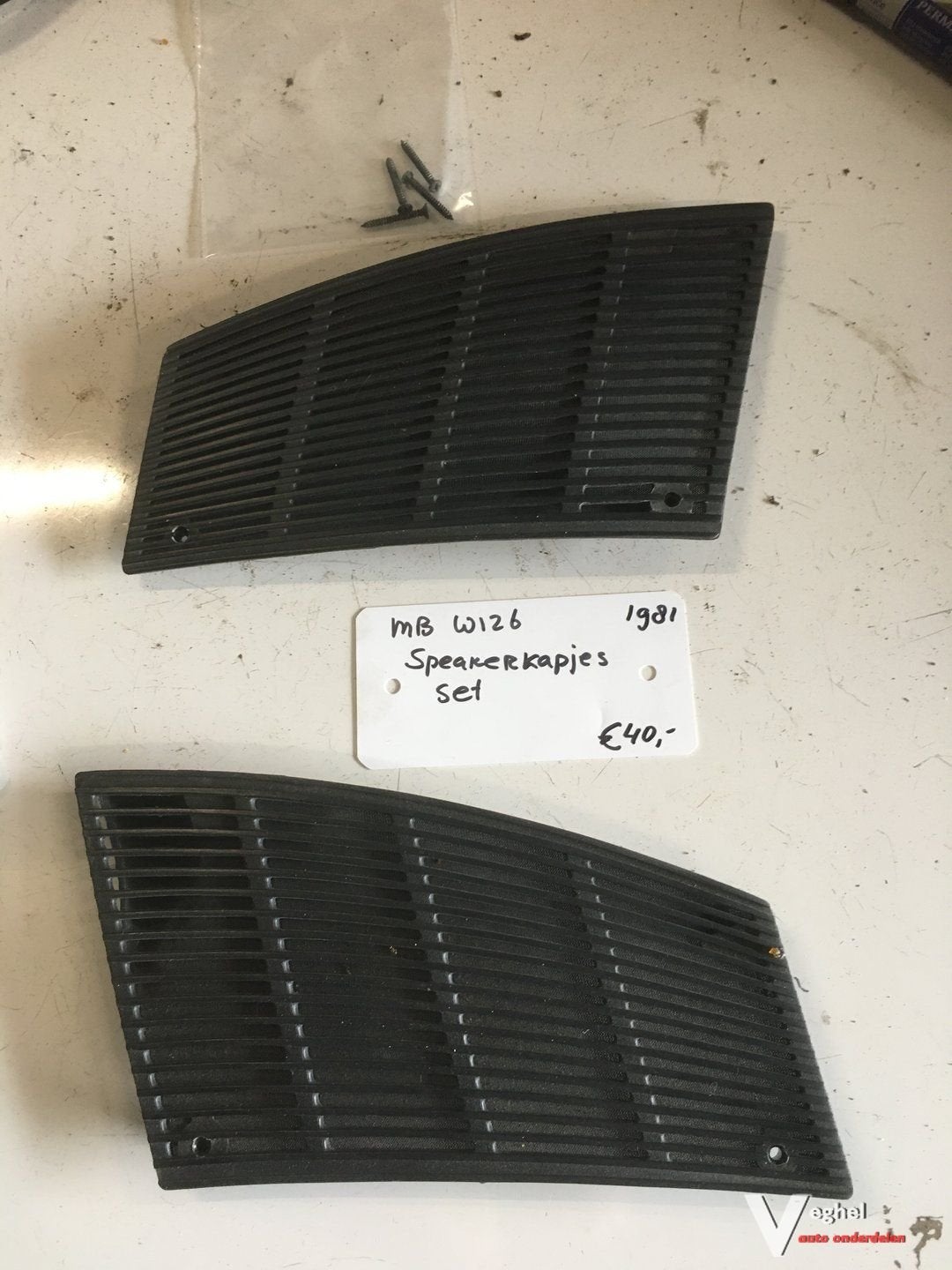Mercedes W126 1981  Speakerkapjes Links + Rechts, Gebruikt, -, -, Ophalen of Verzenden