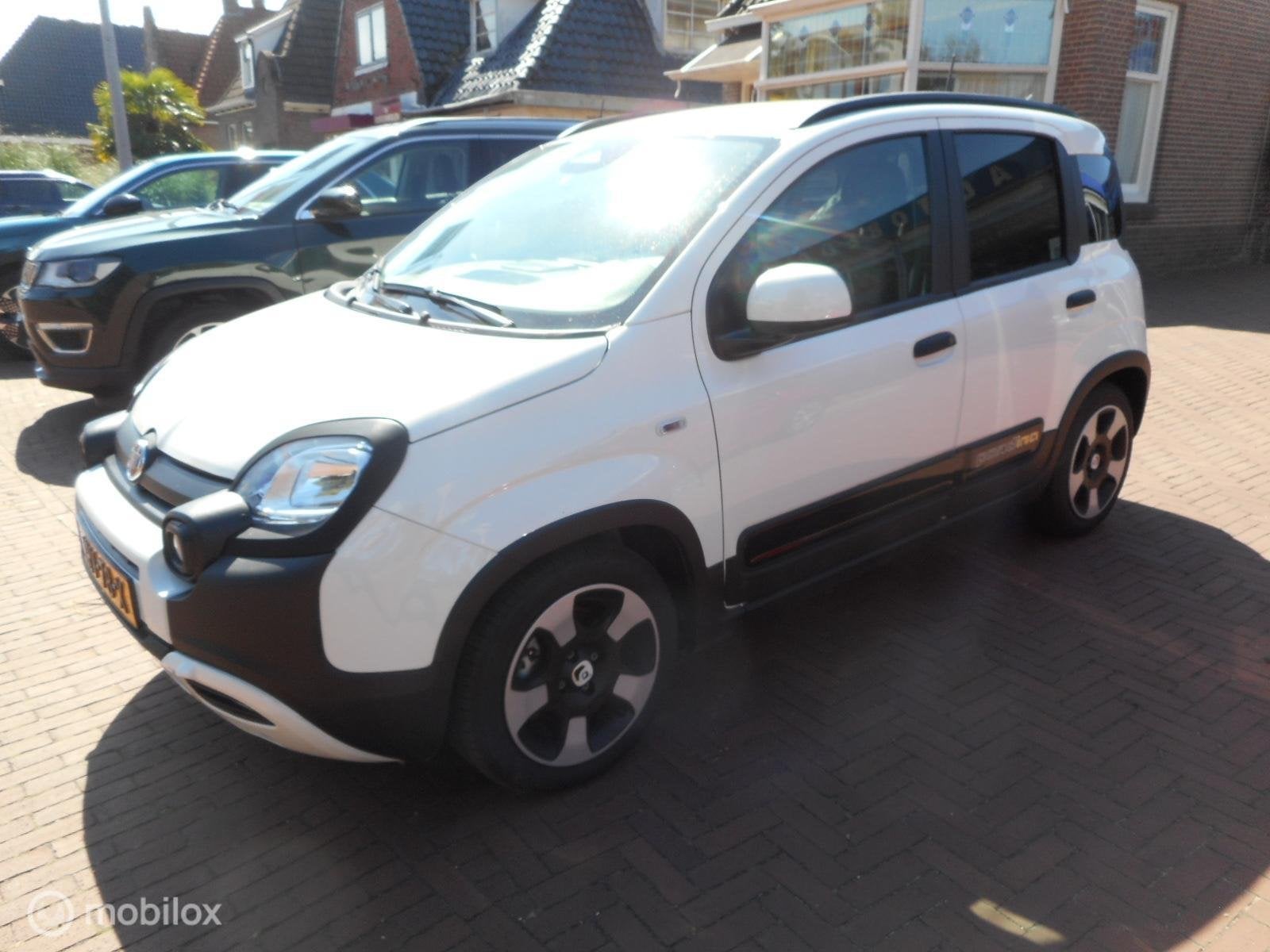 Fiat Pandina 1.0 Hybrid 70 Cross, Stof, Gebruikt, Wit, Bedrijf