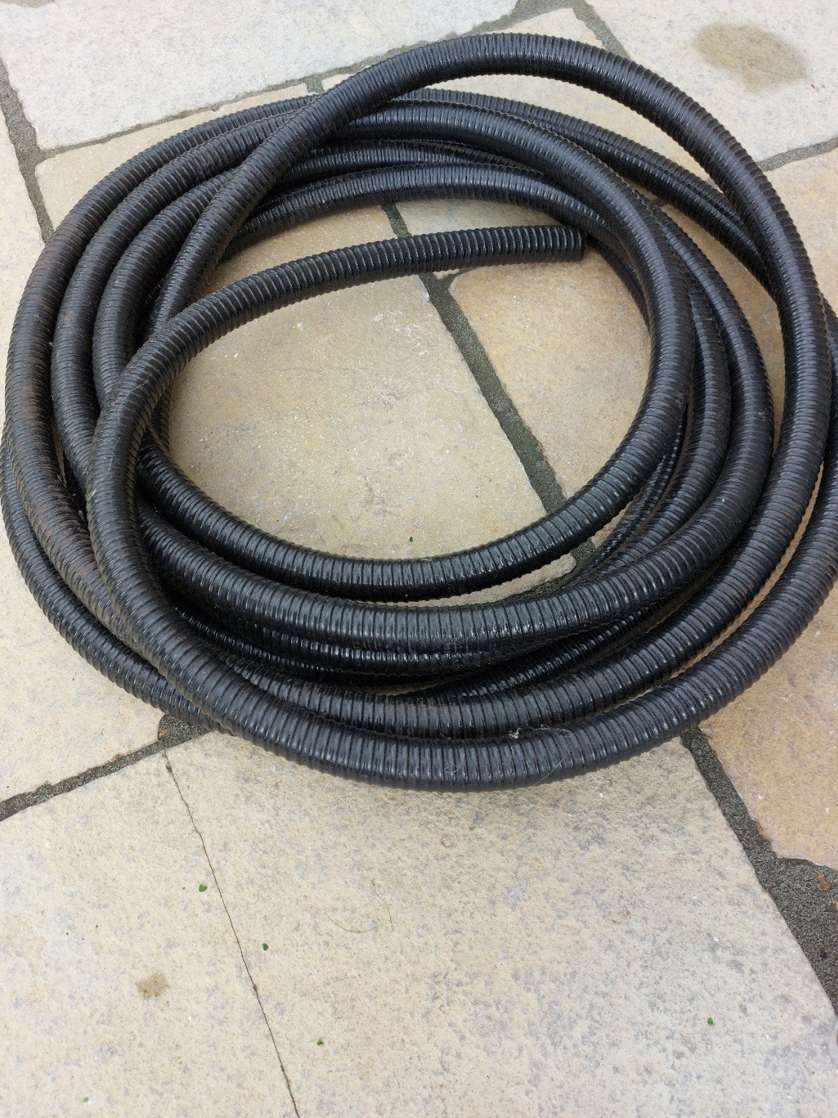 Tuinslang 25mm dik, Tuin en Terras, Tuinslangen, Ophalen of Verzenden, Zo goed als nieuw, Tuinslang