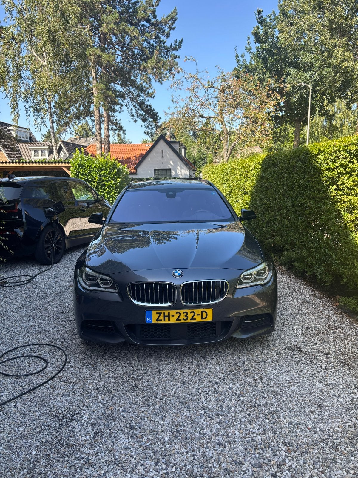 BMW 5-Serie M550d Touring Xdrive 2016 Grijs, Auto's, Automaat, 2993 cc, Leder, Diesel