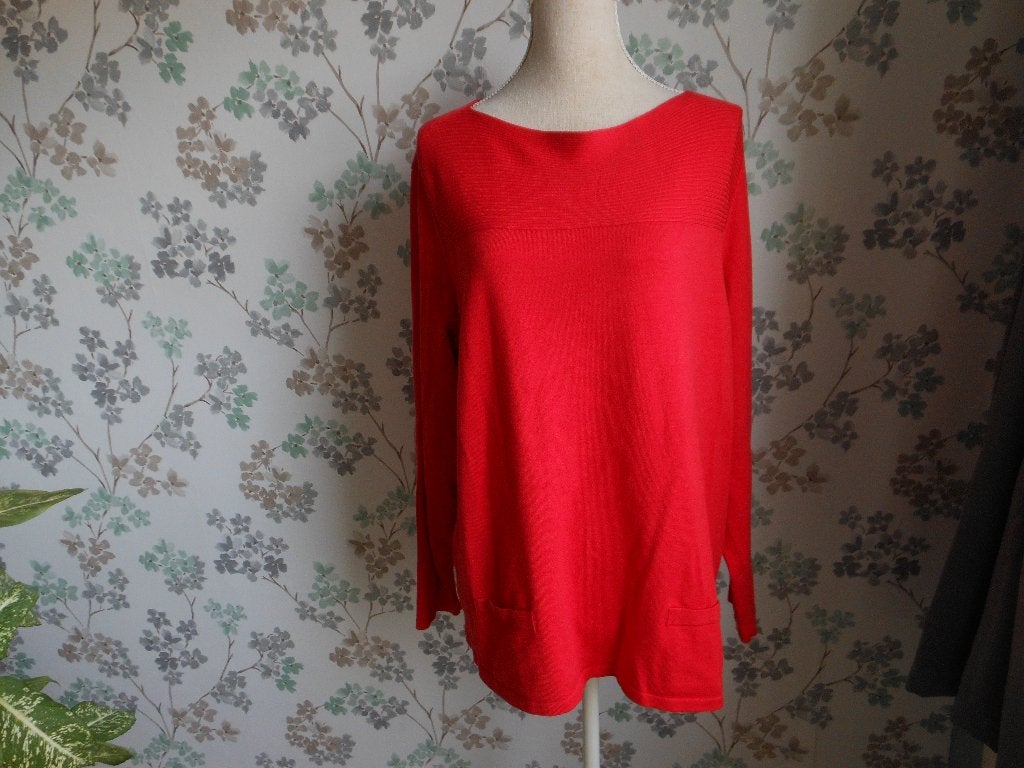 Fijne soepele trui, Ophalen of Verzenden, Zo goed als nieuw, Rood, Trui of Vest