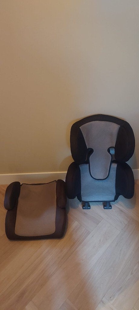 zwart/grijze zitverhoger met rugleuning, 15 t/m 36 kg, Afneembare rugleuning, Ophalen, Overige merken