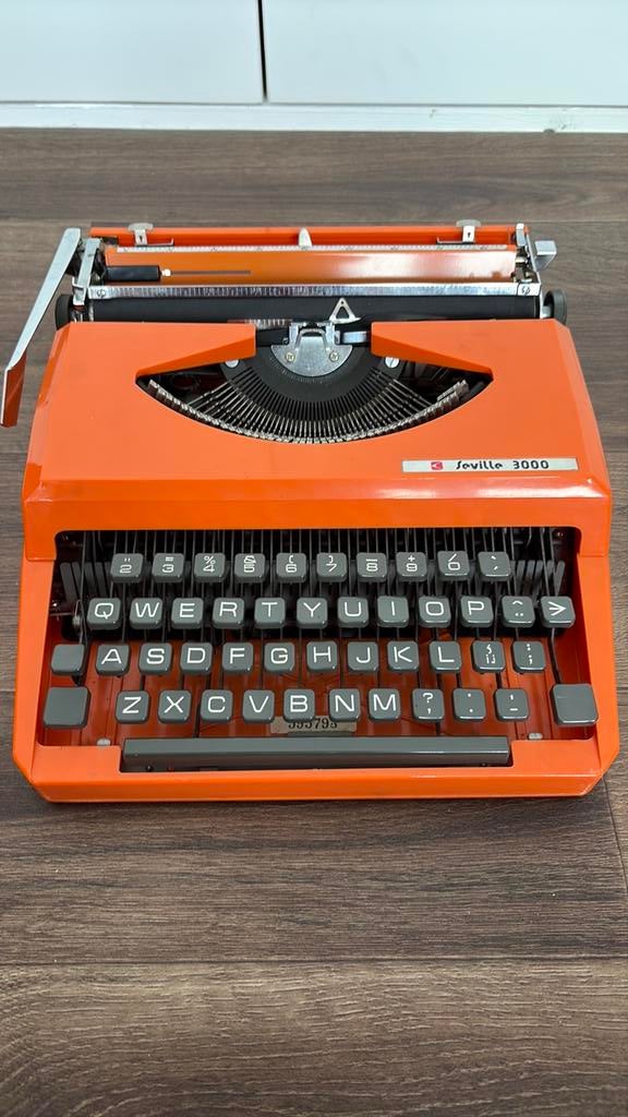 Zeldzame typemachine oranje Seville 3000, Diversen, Ophalen of Verzenden, Zo goed als nieuw