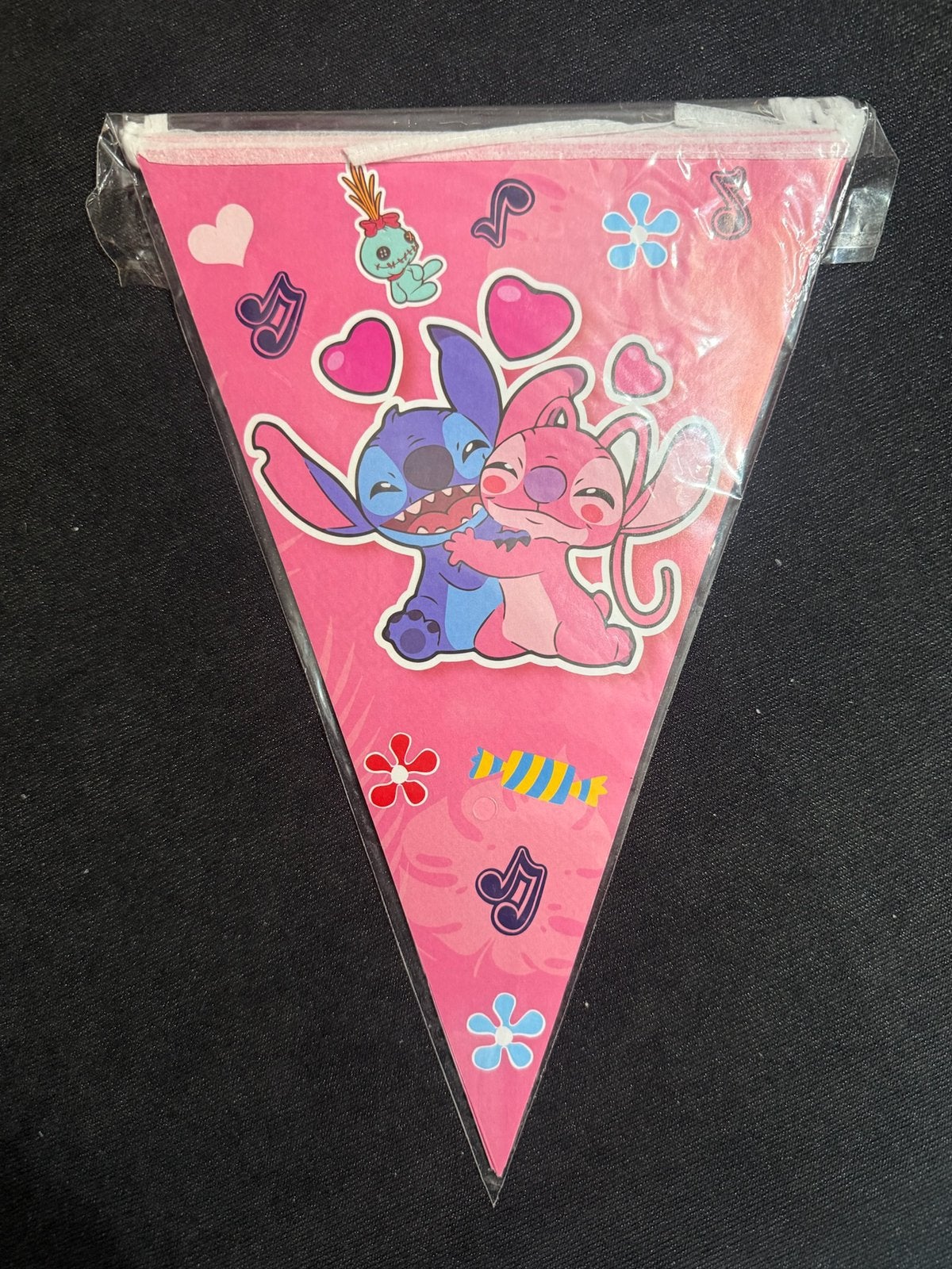 Stitch vlaggenlijn , slinger , puntslinger 2,3 mtr lang