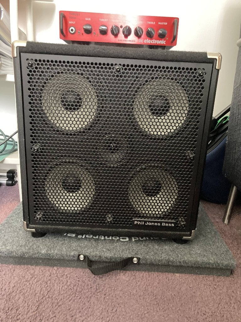 TC Electronic THRUST BQ500 and PHIL JONES CAB 47, Muziek en Instrumenten, Versterkers | Bas en Gitaar, Ophalen, Zo goed als nieuw