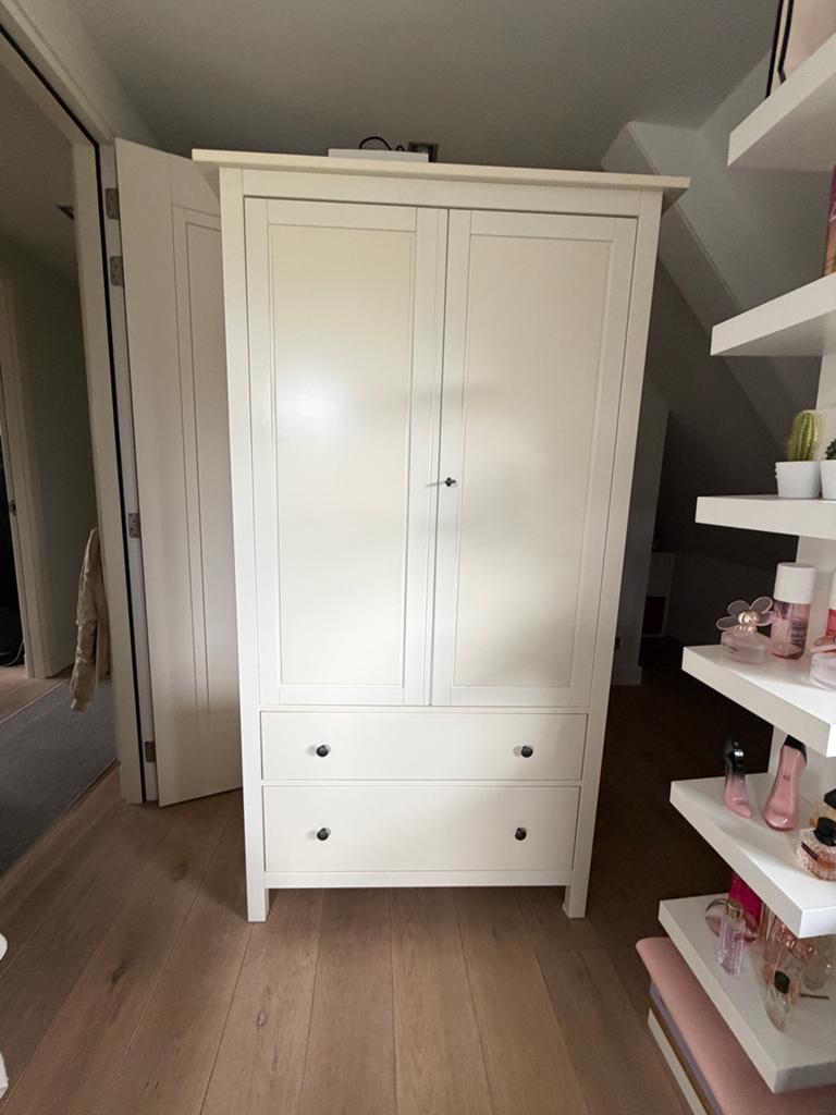 Ikea Hemnes kledingkast 198x110x61cm, Ophalen, Zo goed als nieuw, 50 tot 75 cm, 150 tot 200 cm