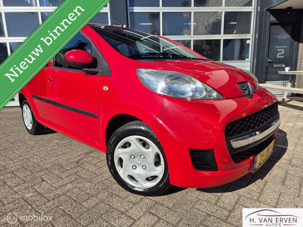Peugeot 107 1.0-12V XS EL PAKKET NAP APK 16-03-27, Auto's, Voorwielaandrijving, 4 stoelen, 68 pk, Origineel Nederlands