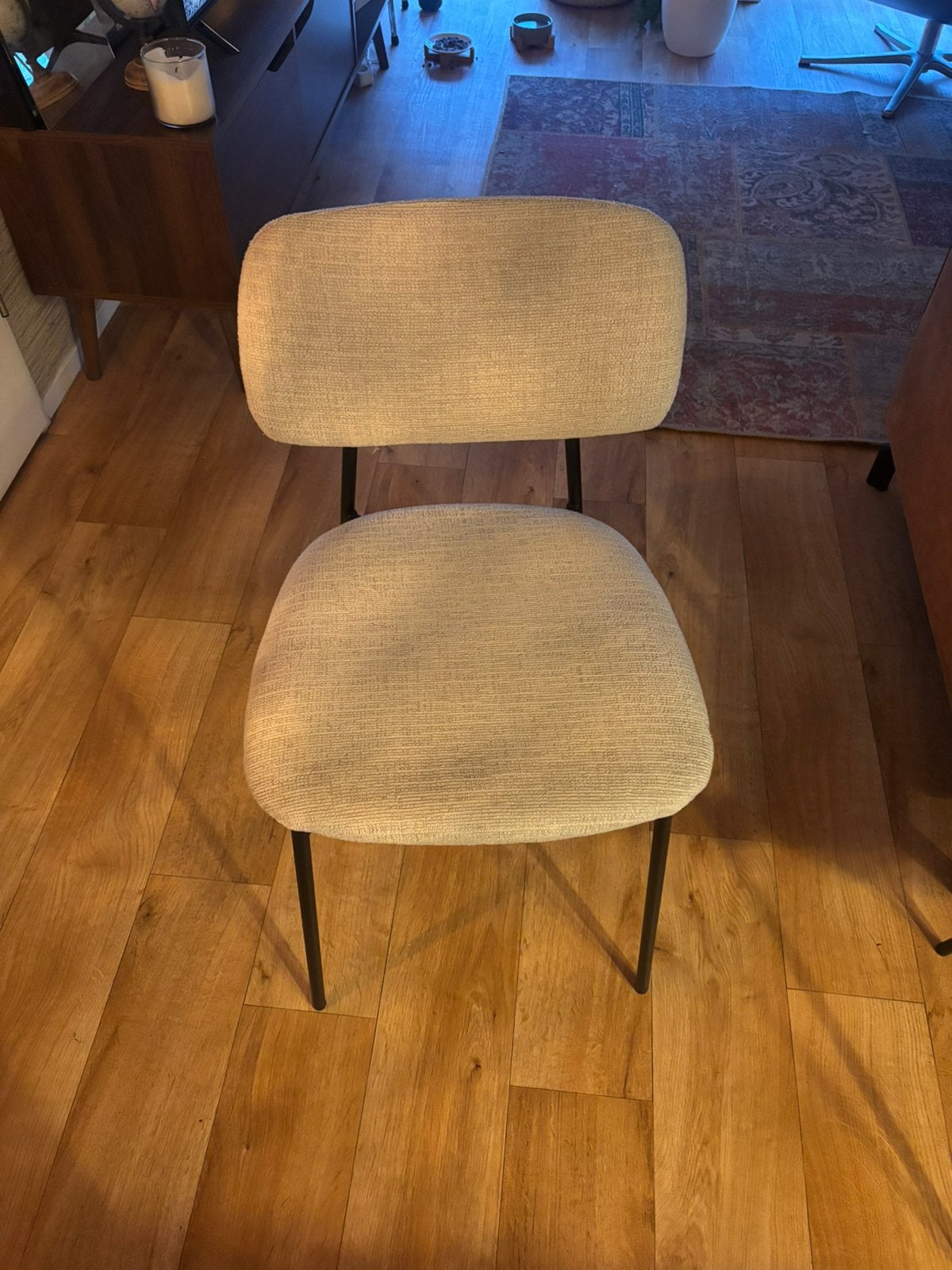 4 stoelen - Leen Bakker - wit gemeleerde zachte stof, Ophalen, Zo goed als nieuw, Wit, Twee
