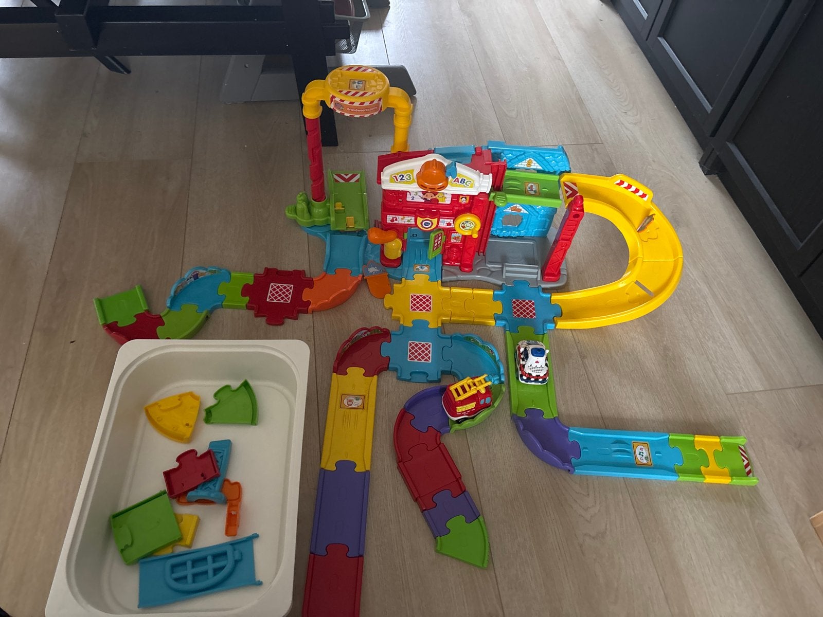 VTech Toet Toet Auto's Brandweerkazerne en Baandelen, Ophalen, Gebruikt, Jongen of Meisje