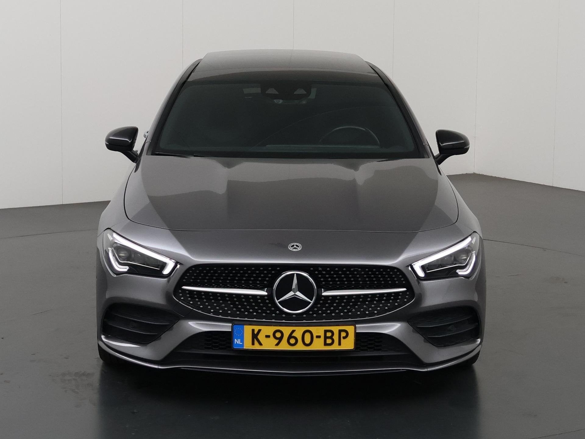 Mercedes-Benz CLA-klasse Shooting Brake 220 Premium Plus | A, Auto's, CLA, Gebruikt, Leder en Stof, 1415 kg
