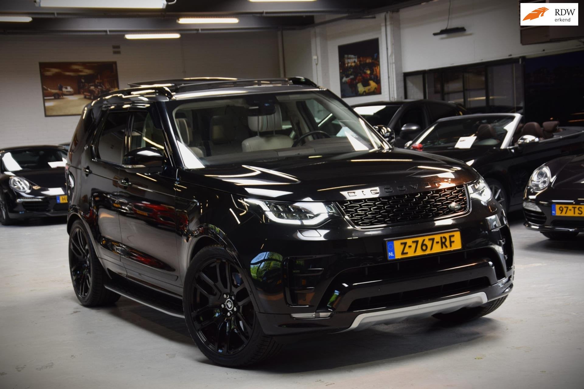 Land Rover DISCOVERY 3.0 Si6 HSE Luxury 7p. Navi|Panoramadak, Automaat, Gebruikt, 2995 cc, 7 stoelen