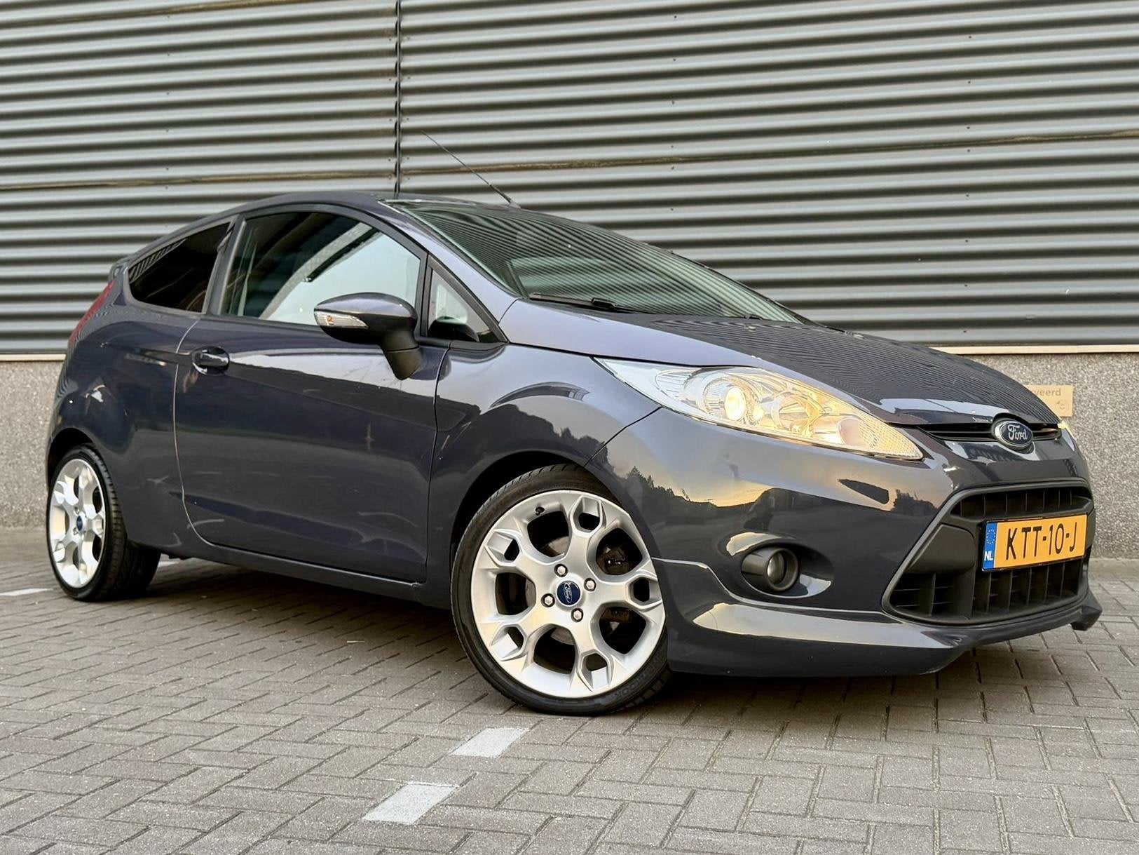 Ford Fiesta 1.6 Sport *NANO GREY*CRUISE*120PK, 1596 cc, Stof, Gebruikt, 4 cilinders