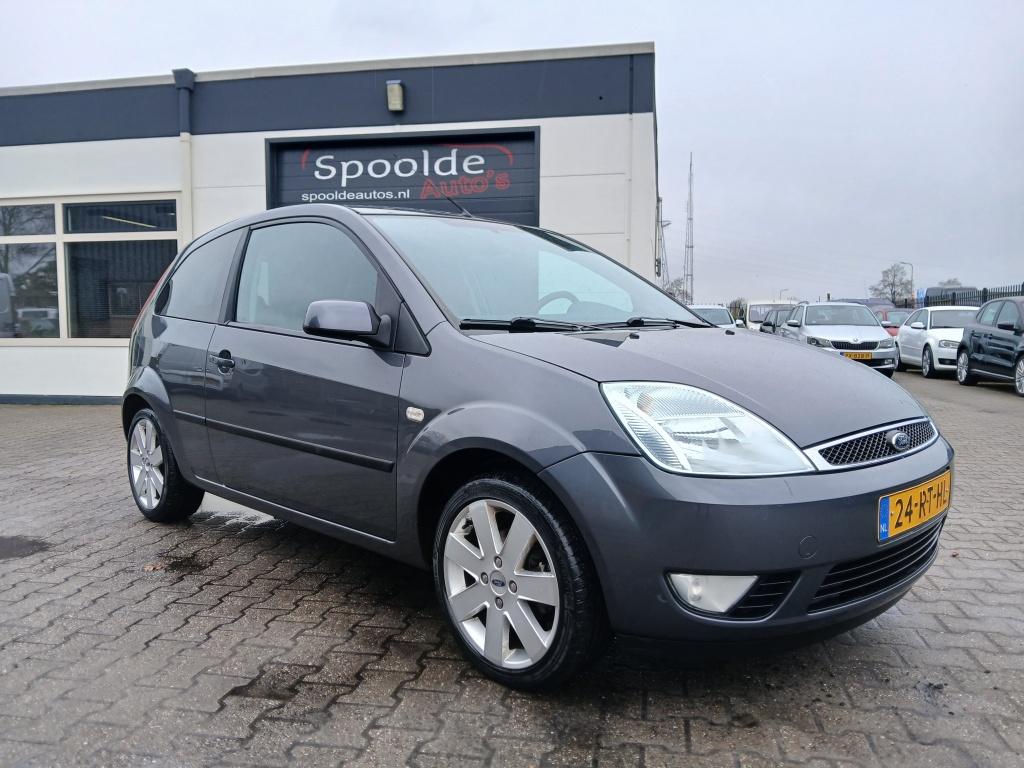 Ford Fiesta 1.3 Airco/Apk 03-2027 (bj 2005), 1299 cc, Stof, Zwart, 4 cilinders