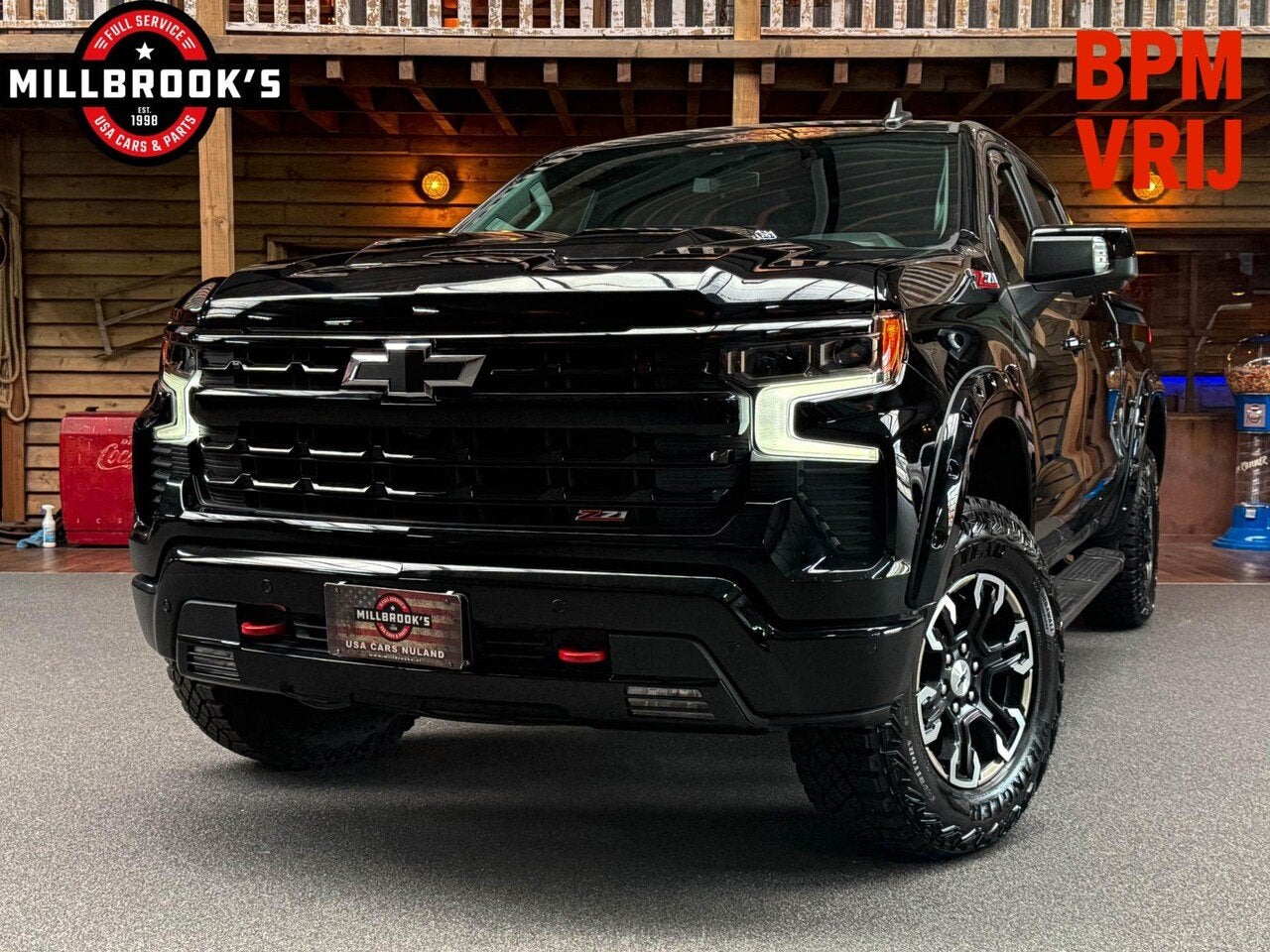 Chevrolet Silverado Z71 Trailboss 360 graden camera ., Auto's, Automaat, 8 cilinders, 4 stoelen, Zwart