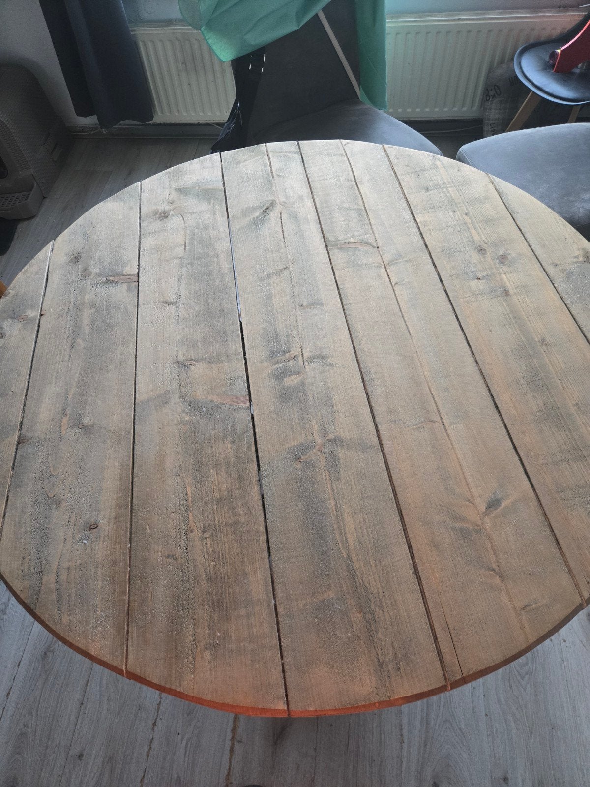 Ronde eettafel 120 cm doorsnede met zwart onderstel, Huis en Inrichting, Tafels | Eettafels, Ophalen, Gebruikt, Rond, Industrieel, Modern