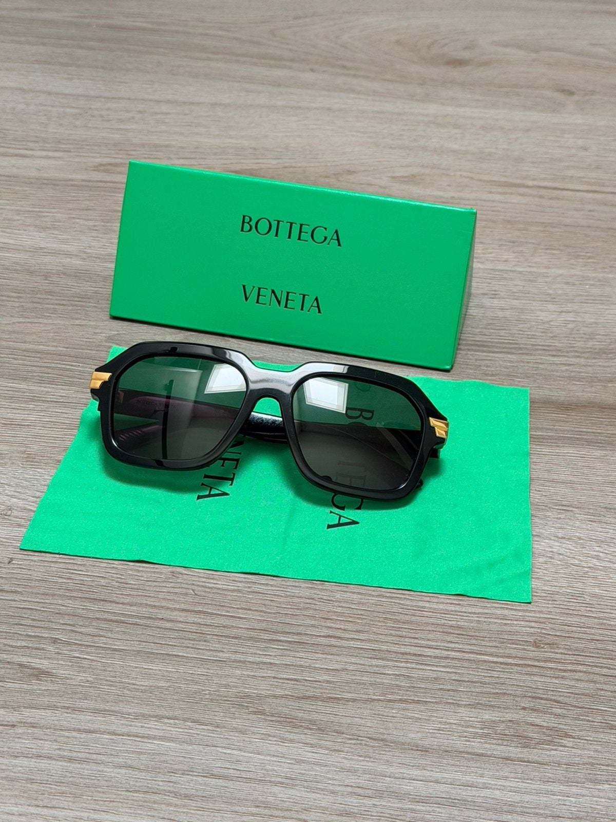Bottega Veneta zonnebril 6J000307, Overige merken, Zonnebril, Zwart, Ophalen of Verzenden