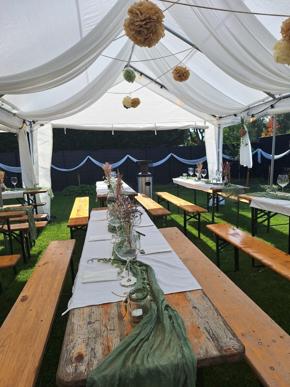 Groene Tule Tafellopers voor Feestelijke Decoratie, Ophalen of Verzenden, Gebruikt, Groen, Textiel