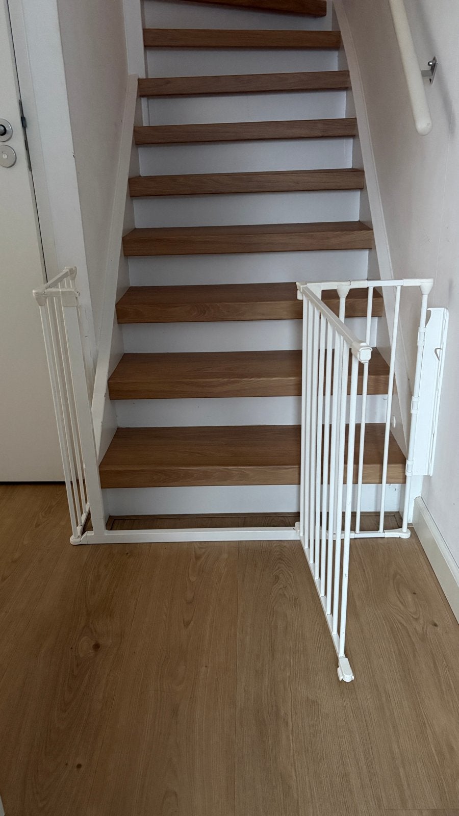 BabyDan Flex V Traphekje - Hoekhekje - Wit, Ophalen, Gebruikt, 115 cm of meer, Metaal of IJzer