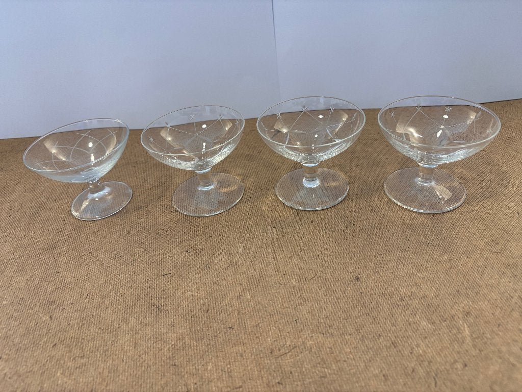 Glaasjes voor advocaat, Verzamelen, Ophalen, Zo goed als nieuw, Overige typen