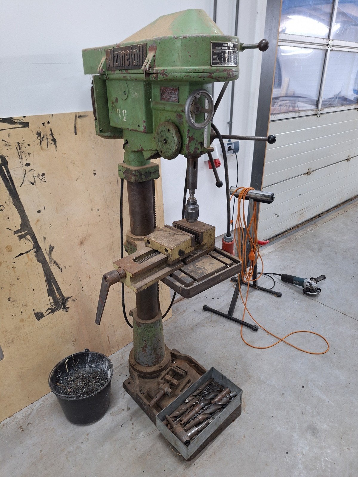 Alzmetall Kolomboormachine 180cm hoog, 4 snelheden, Ophalen, Gebruikt, Kolomboormachine, Variabele snelheid